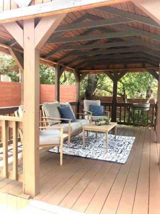 The Longhorn Cabin - Cabins At Rim Rock Austin Eksteriør bilde