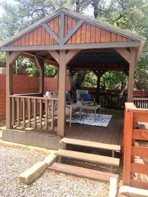 The Longhorn Cabin - Cabins At Rim Rock Austin Eksteriør bilde